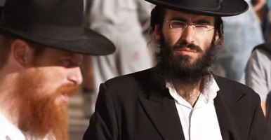 Мужская мода на длинные бороды возвращается Мужская мода на длинные бороды возвращается